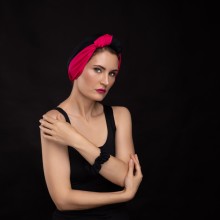 LANA OVEA TURBAN GLAMOUR NOIR ET FUCHSIA