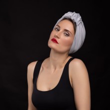 LANA-LATIFA OVEA TURBAN GRIS ARGENTÉ