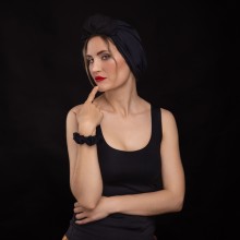 LANA-LATIFA OVEA TURBAN NOIR AVEC NŒUD EN TULLE