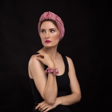 LANA-LATIFA OVEA TURBAN ROSE KUNZITE SATINÉ